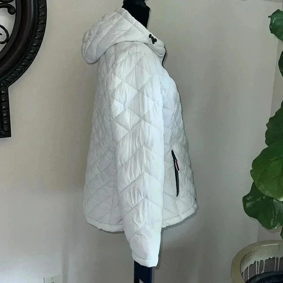Tommy Hilfiger Women's Hooded Zip Front Short Packable Jacket Size XL - Picture 11 of 15